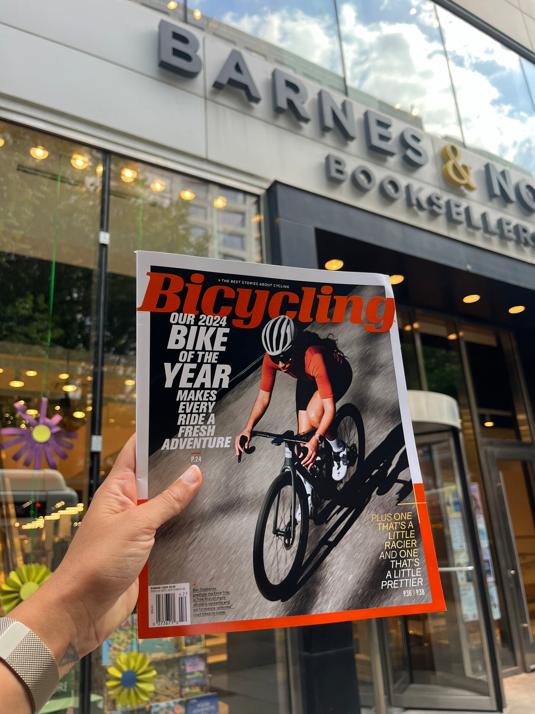 BICYCLING MAG COVER x BIKE OF THE YEAR